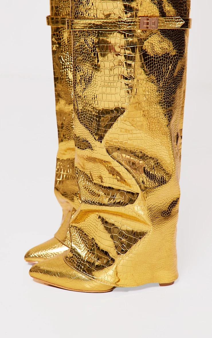 Prettylittlething Gold Metallic Pu Fold Over Knee Block Heeled Boots Gold 3 Prettylittlething Gold Metallic Pu Fold Over Knee Block Heeled Boots Gold - Image 3