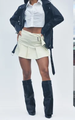 Prettylittlething Black PU Matte Fold Over Knee Block Heeled Boots Black -Pretty Soles Shop 1ef4b6888f0d5c4c955a2ac3fced6b5643a34fd4 cmz9315 4