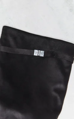 Prettylittlething Black Faux Suede Fold Over Knee Block Heeled Boots Black 7 Prettylittlething Black Faux Suede Fold Over Knee Block Heeled Boots Black -Pretty Soles Shop 331312cb491f4efbbfa9023a6f16575eb895ef8e cnf1433 4