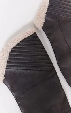 Prettylittlething Black Faux Leather Round Toe Shearling Over The Knee Boots Black -Pretty Soles Shop 3fde88887a978abecc1fc26869a1660ef923ede1 cnf9076 4