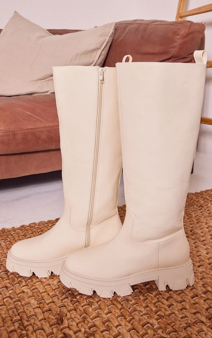 Prettylittlething Beige Pu Round Toe Knee High Boots Beige 3 Prettylittlething Beige Pu Round Toe Knee High Boots Beige - Image 3