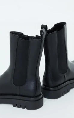 Prettylittlething Black PU Calf High Vamp Chelsea Boots Black 7 Prettylittlething Black PU Calf High Vamp Chelsea Boots Black -Pretty Soles Shop 72ed8a1e69709ae4e271bc6b61804741c8d43f4d cmm8091 4