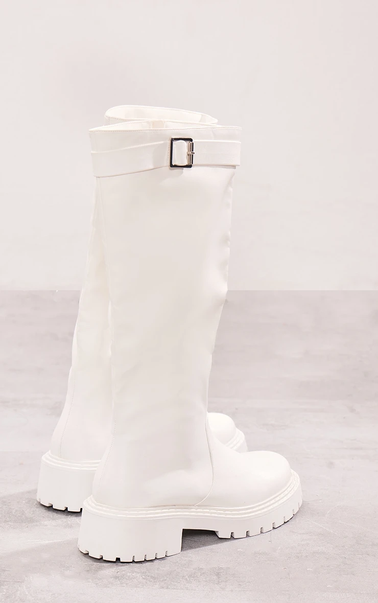 Prettylittlething White Wide Fit PU Chunky Flat Knee High Buckle Boots White 3 Prettylittlething White Wide Fit PU Chunky Flat Knee High Buckle Boots White - Image 3