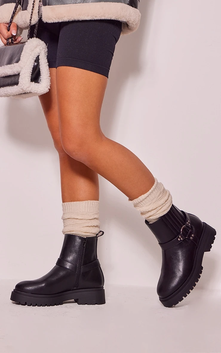 Prettylittlething Black Wide Fit PU Buckle Detail Ankle Boots Black 2 Prettylittlething Black Wide Fit PU Buckle Detail Ankle Boots Black - Image 2
