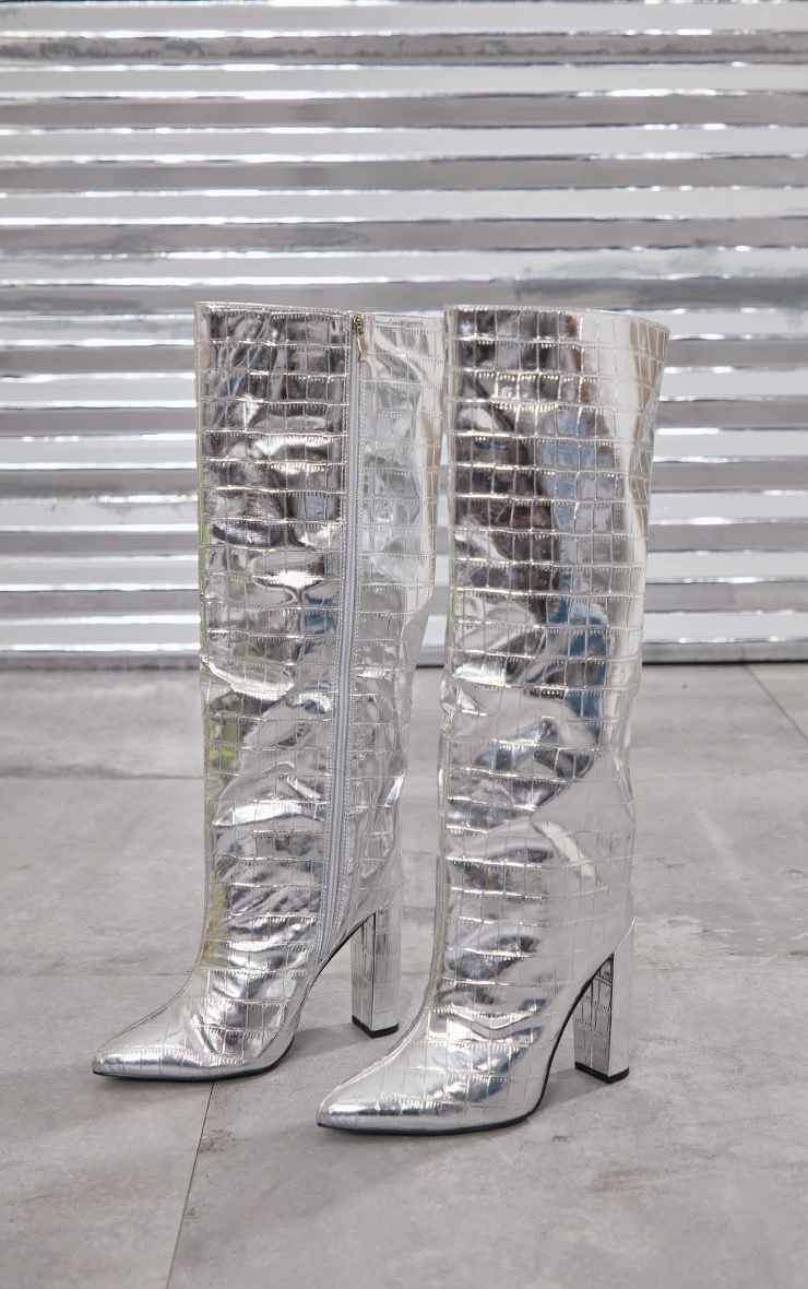 Prettylittlething Silver Wide Fit Metallic Point Toe Croc Block High Heeled Knee Boots Silver 4 Prettylittlething Silver Wide Fit Metallic Point Toe Croc Block High Heeled Knee Boots Silver - Image 4