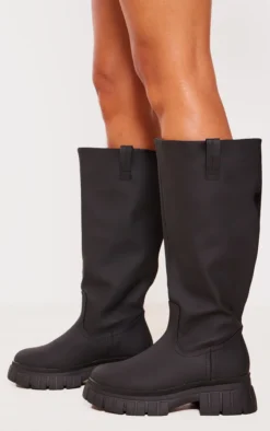 Prettylittlething Black Wide Fit Pu Slip On Knee High Boots Black -Pretty Soles Shop d0aee4371bab49b60f5f16f8224cf4ca238fd2e6 cng8893 4