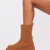 Prettylittlething Taupe Wide Fit Faux Suede Chunky Sole Chelsea Ankle Boots Taupe