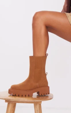 Prettylittlething Taupe Wide Fit Faux Suede Chunky Sole Chelsea Ankle Boots Taupe