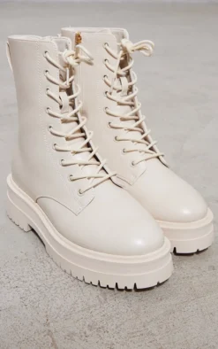 Prettylittlething Cream Lace Up Chunky Boots Cream -Pretty Soles Shop e408bc199df646577c83e855a1e90389e0883c07 cmz7875 4