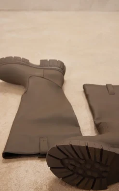 Prettylittlething Khaki Wide Fit Pu Slip On Knee High Boots Khaki -Pretty Soles Shop ff962c2cae21546f096f0ef4104bae3dabd4de5f cnf9056 4